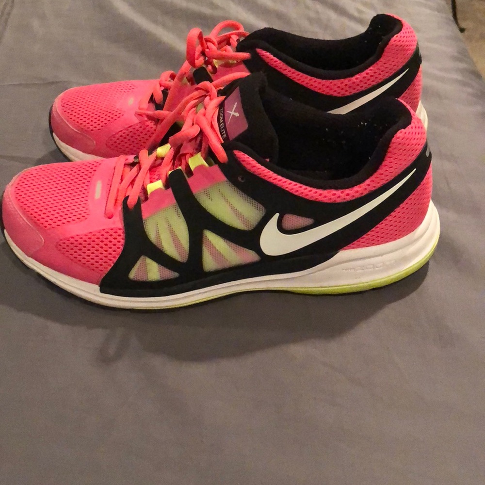 Nike Zoom Elite women’s 9
